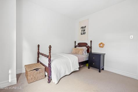 9 Lakeview Drive Tinton Falls NJ 07712