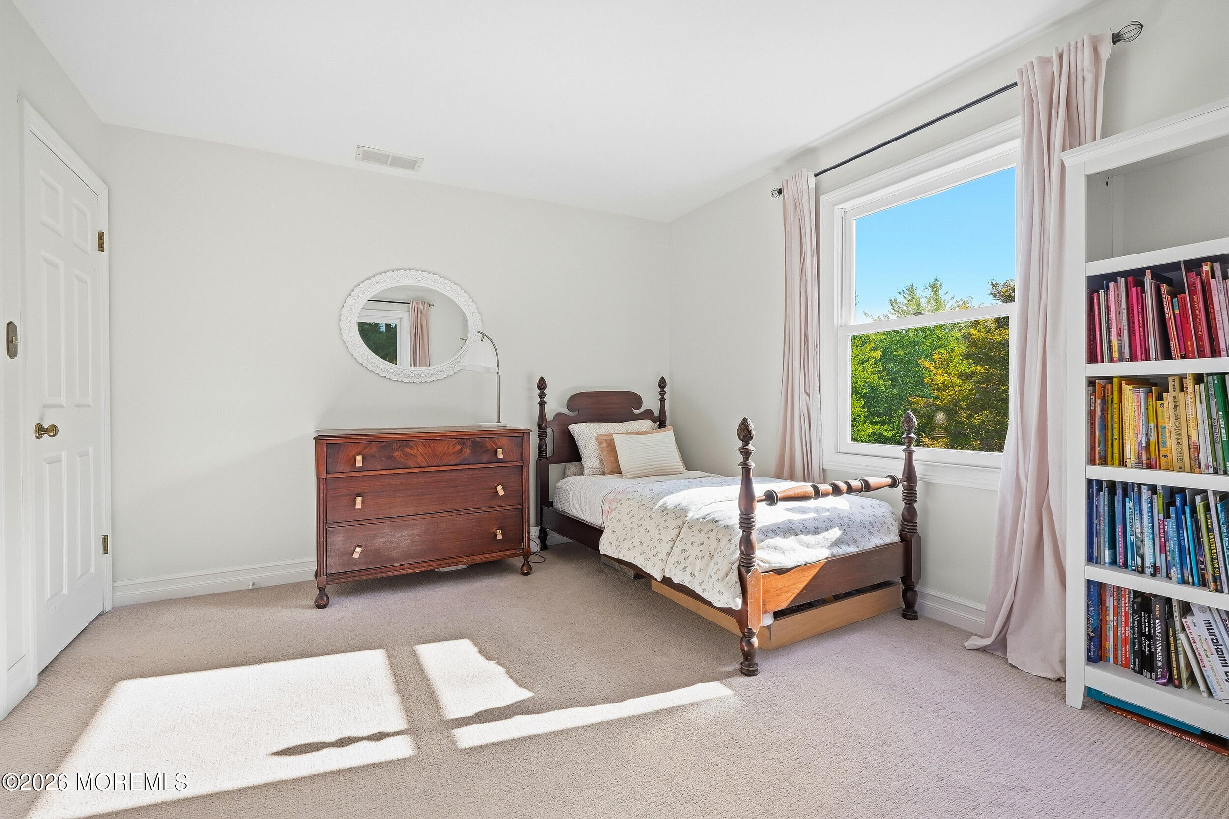 9 Lakeview Drive Tinton Falls NJ 07712