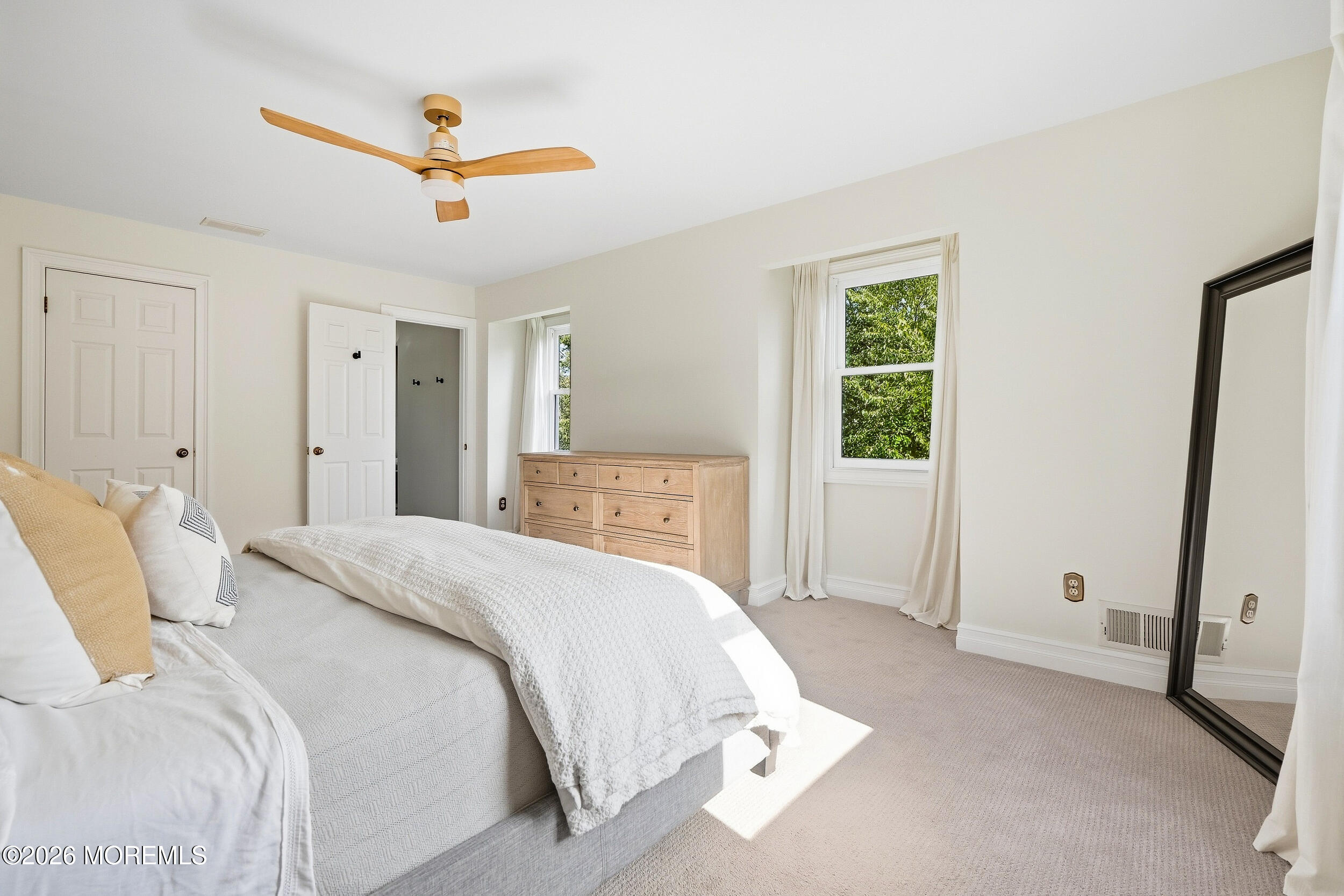 9 Lakeview Drive Tinton Falls NJ 07712