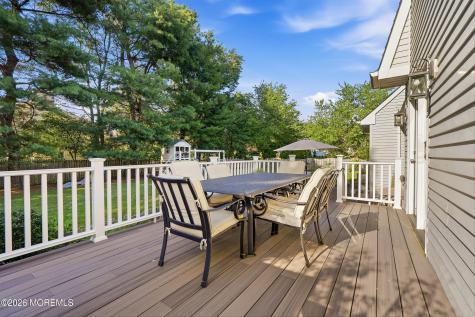 9 Lakeview Drive Tinton Falls NJ 07712