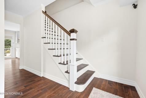 9 Lakeview Drive Tinton Falls NJ 07712