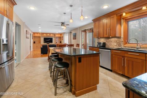 25 Cherokee Road East Brunswick NJ 08816
