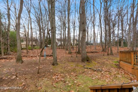 25 Cherokee Road East Brunswick NJ 08816