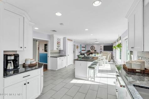 20 Dune Drive Bayville NJ 08721