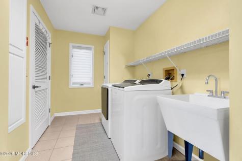 20 Dune Drive Bayville NJ 08721