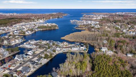 20 Dune Drive Bayville NJ 08721