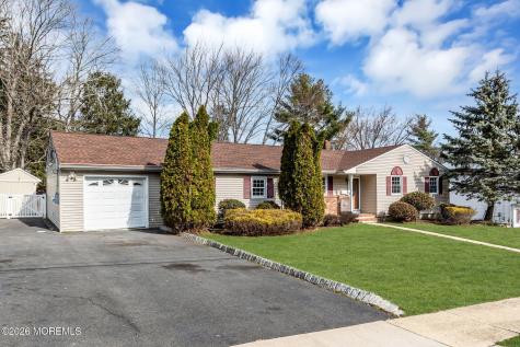 50 Westbrook Road Howell NJ 07731