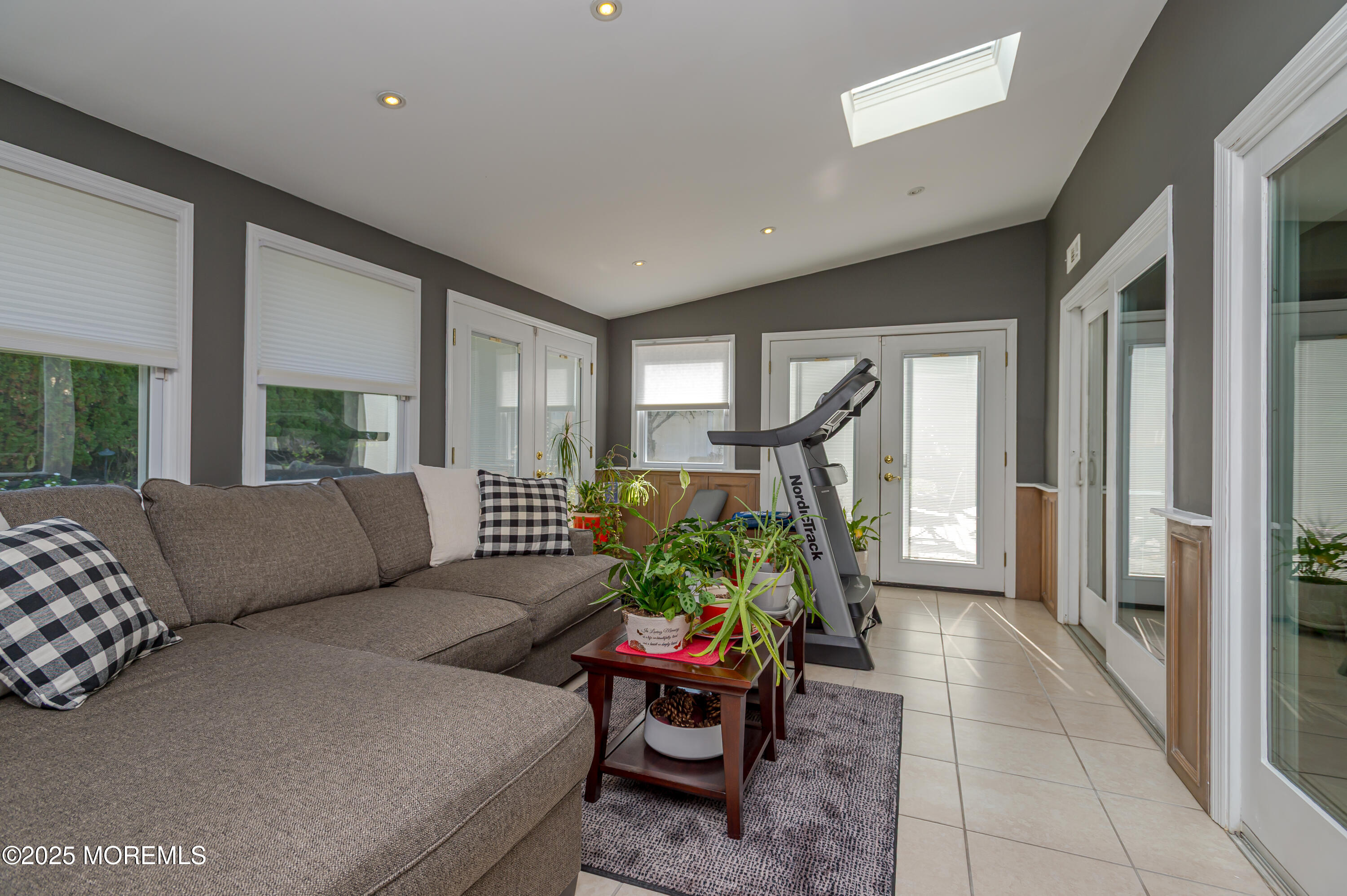 38 Holly Drive Parlin NJ 08859