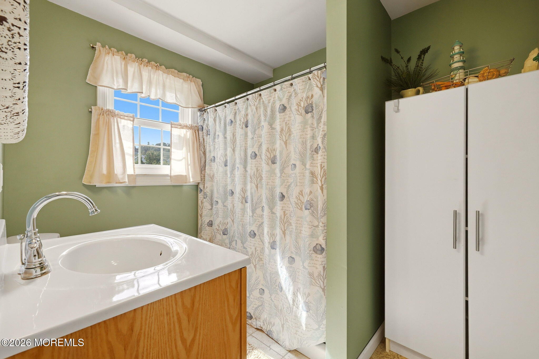 25 Jackson Street Highlands NJ 07732