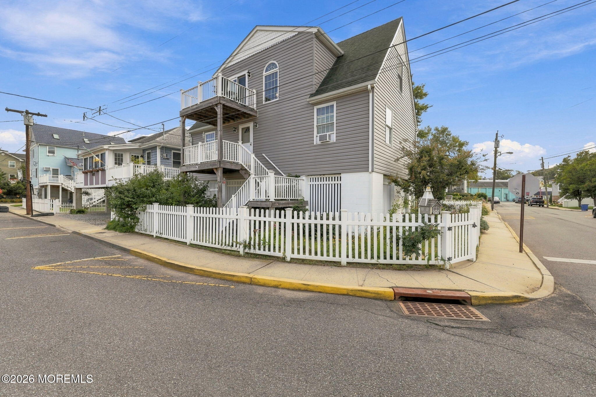 25 Jackson Street Highlands NJ 07732