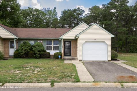 8 Spring Manchester NJ 08759