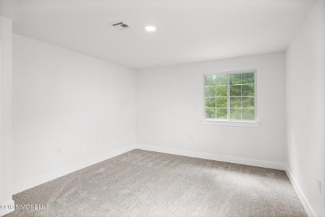 8 Spring Manchester NJ 08759
