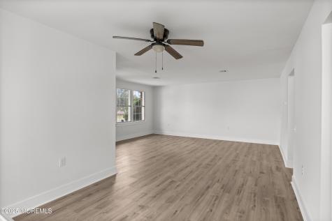 8 Spring Manchester NJ 08759