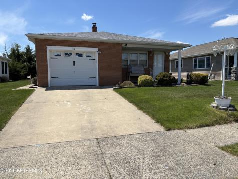 15 Capri Court Toms River NJ 08757