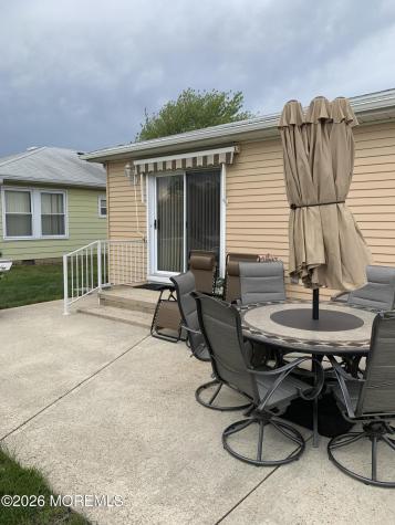 15 Capri Court Toms River NJ 08757