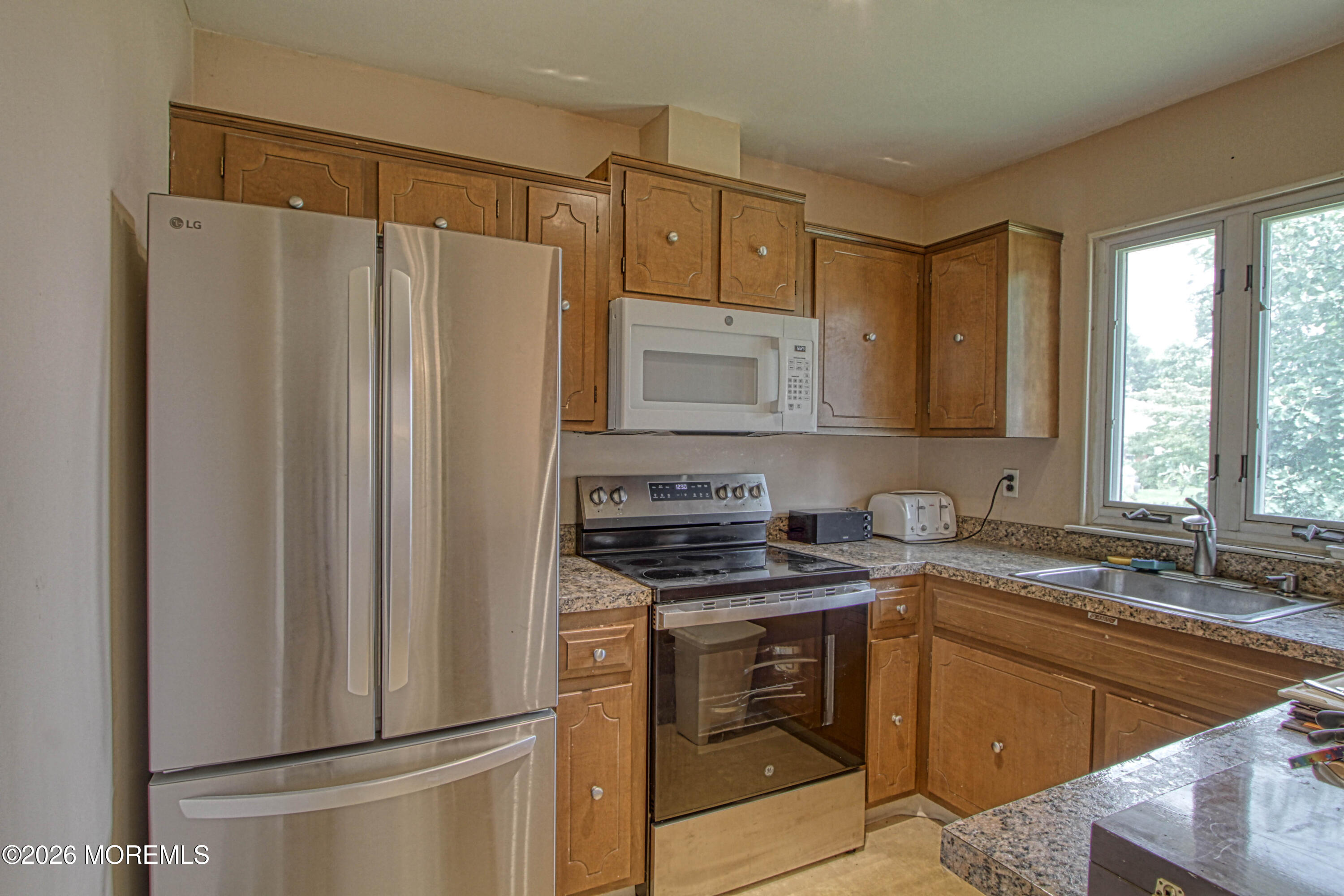 71 Bellhaven Court Manchester NJ 08759