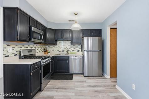 14 Holmes Court Freehold NJ 07728