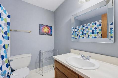 14 Holmes Court Freehold NJ 07728
