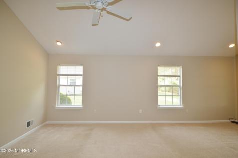 2337 E Ashfield Court Toms River NJ 08755