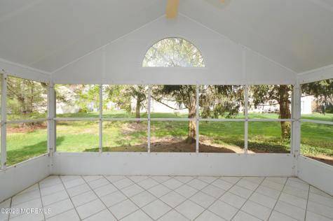 2337 E Ashfield Court Toms River NJ 08755