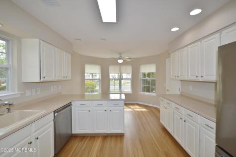 2337 E Ashfield Court Toms River NJ 08755
