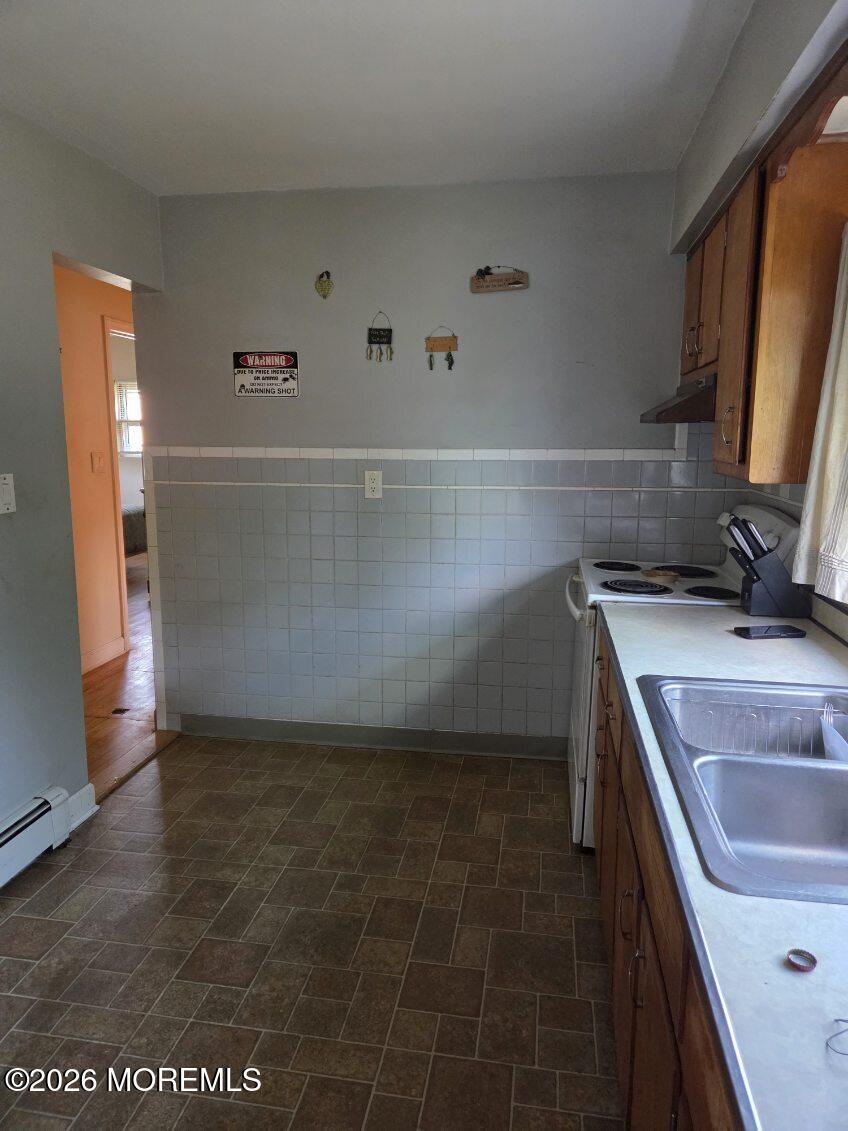 18 Victory Drive Englishtown NJ 07726