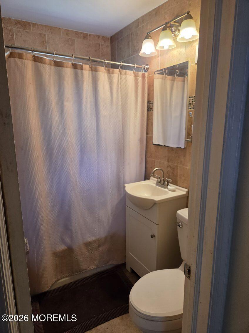 18 Victory Drive Englishtown NJ 07726