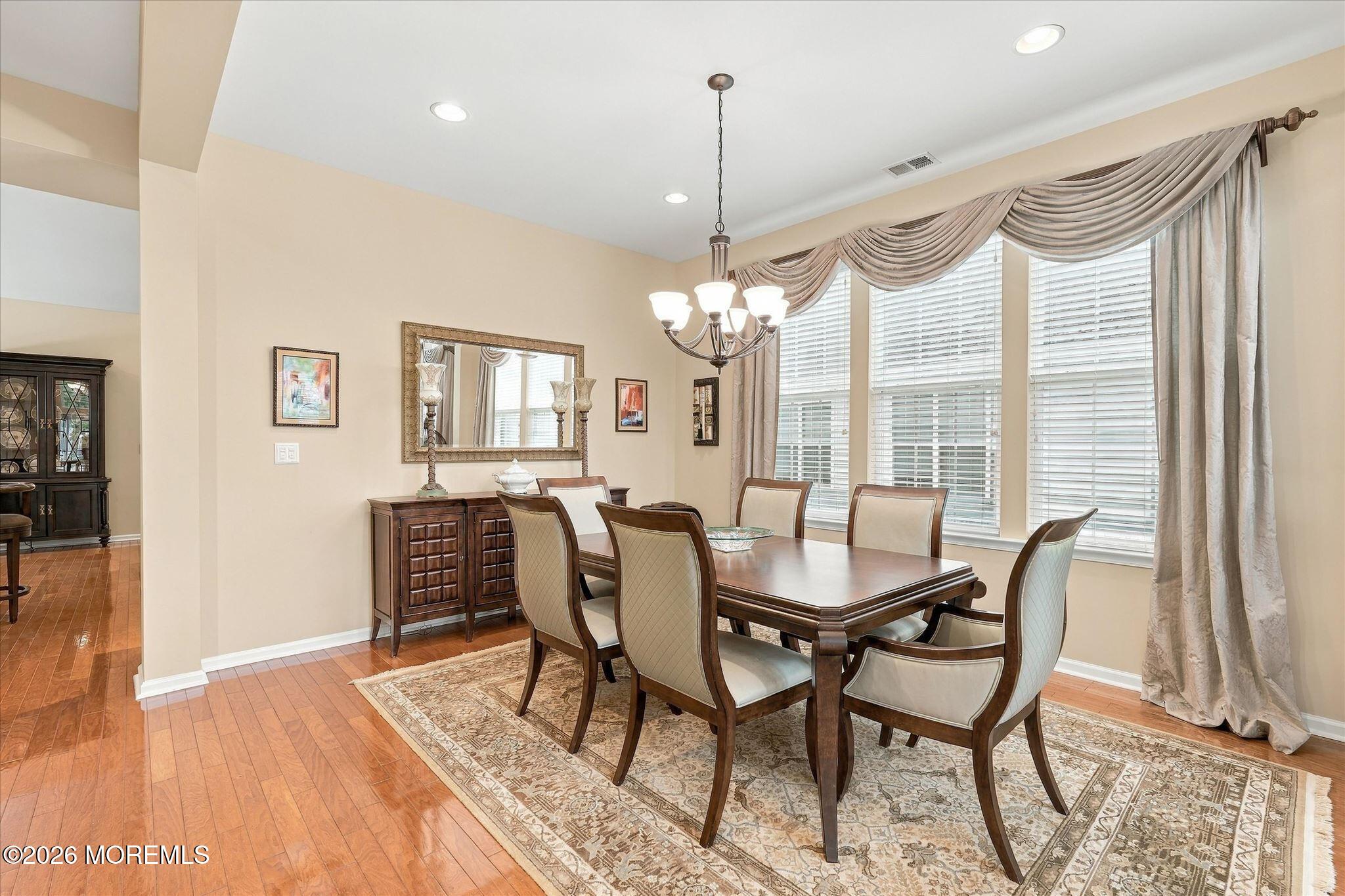 26 Pond View Circle Barnegat NJ 08005