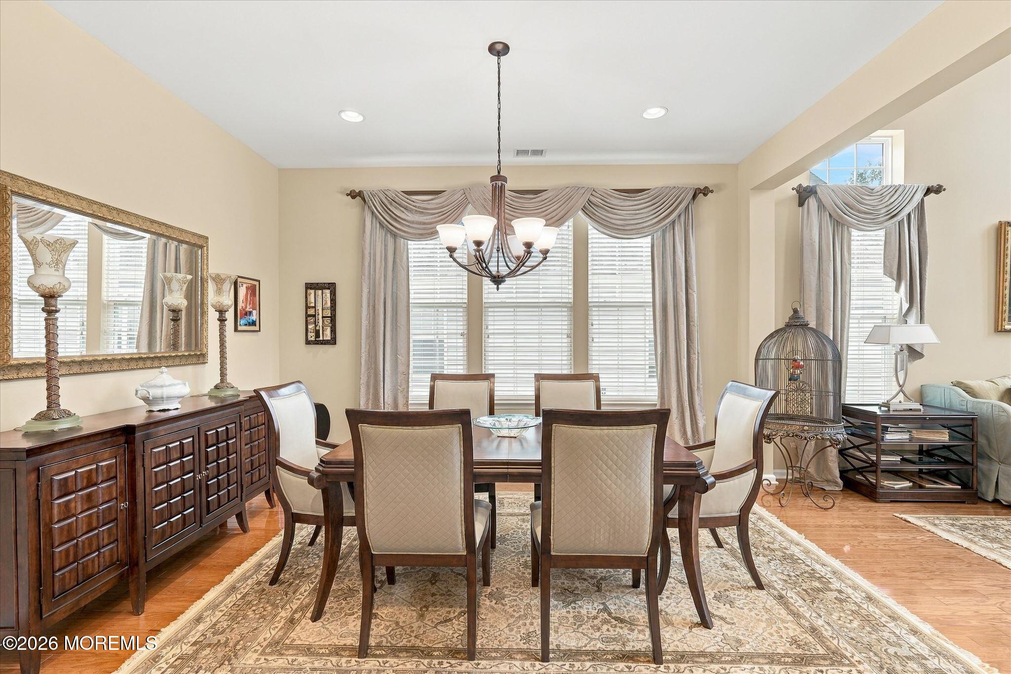 26 Pond View Circle Barnegat NJ 08005