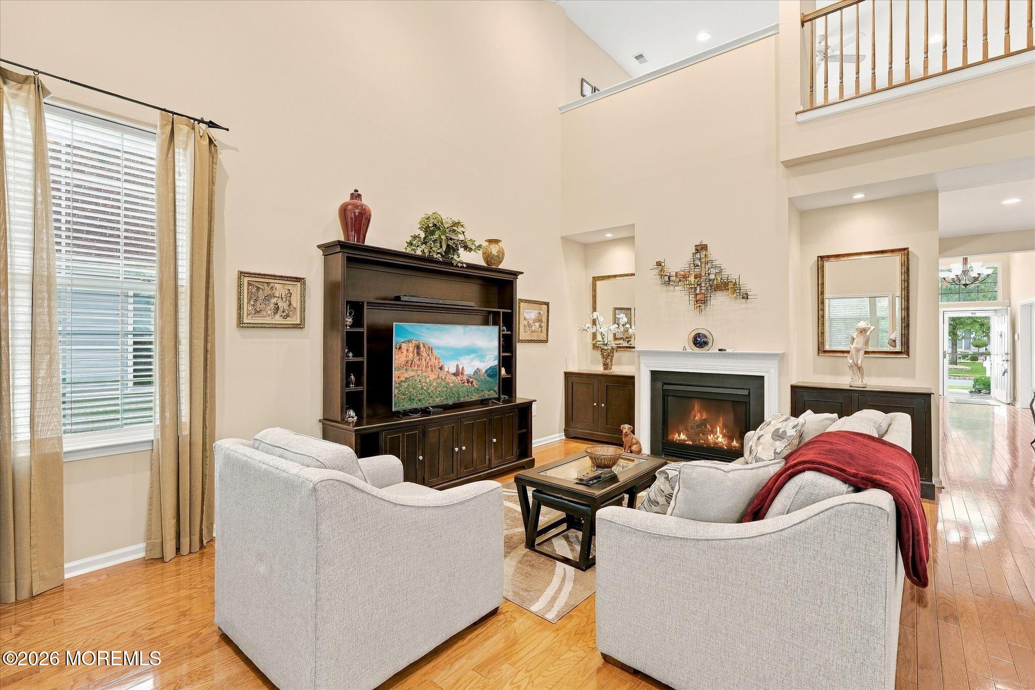 26 Pond View Circle Barnegat NJ 08005