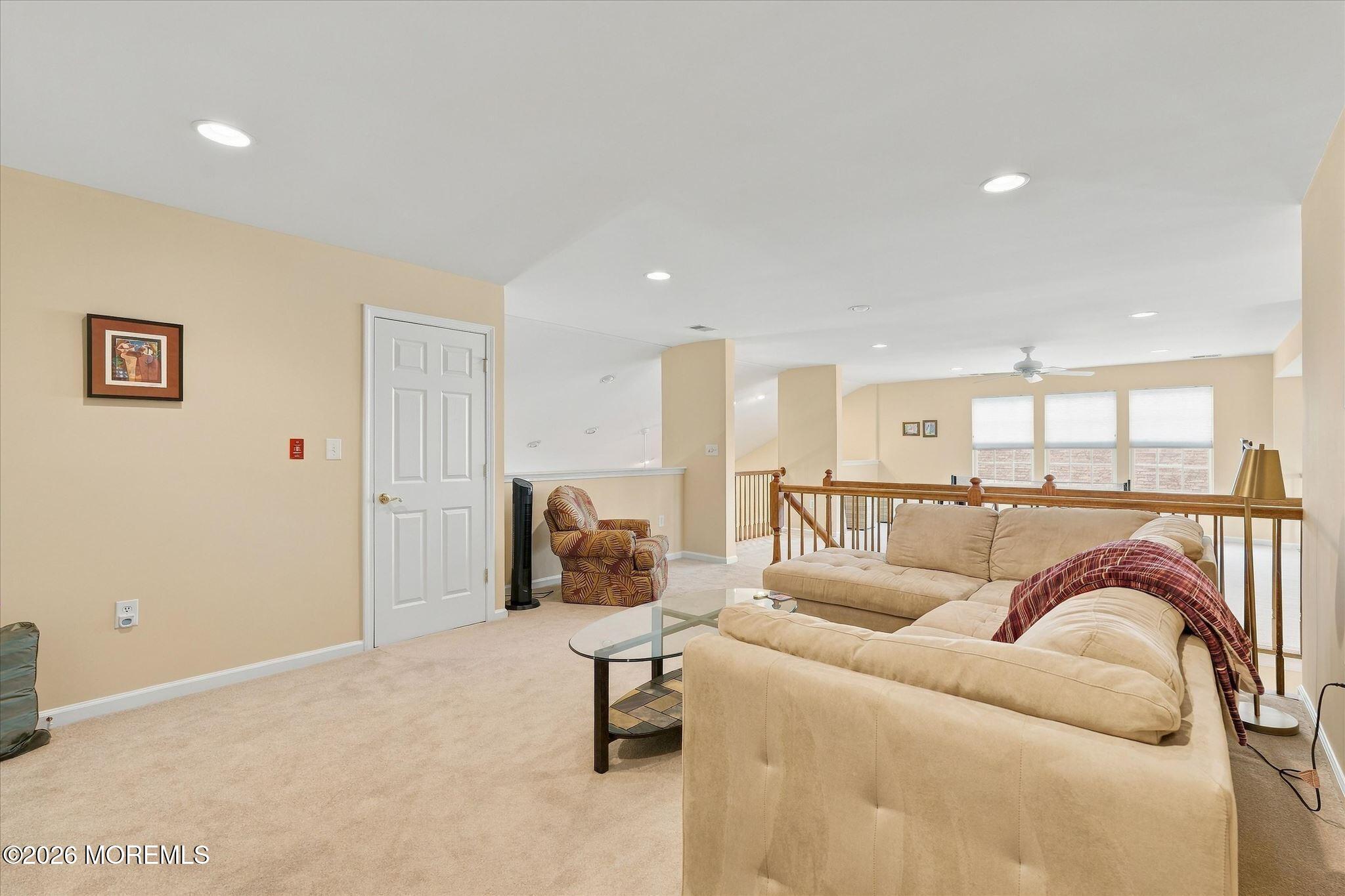 26 Pond View Circle Barnegat NJ 08005