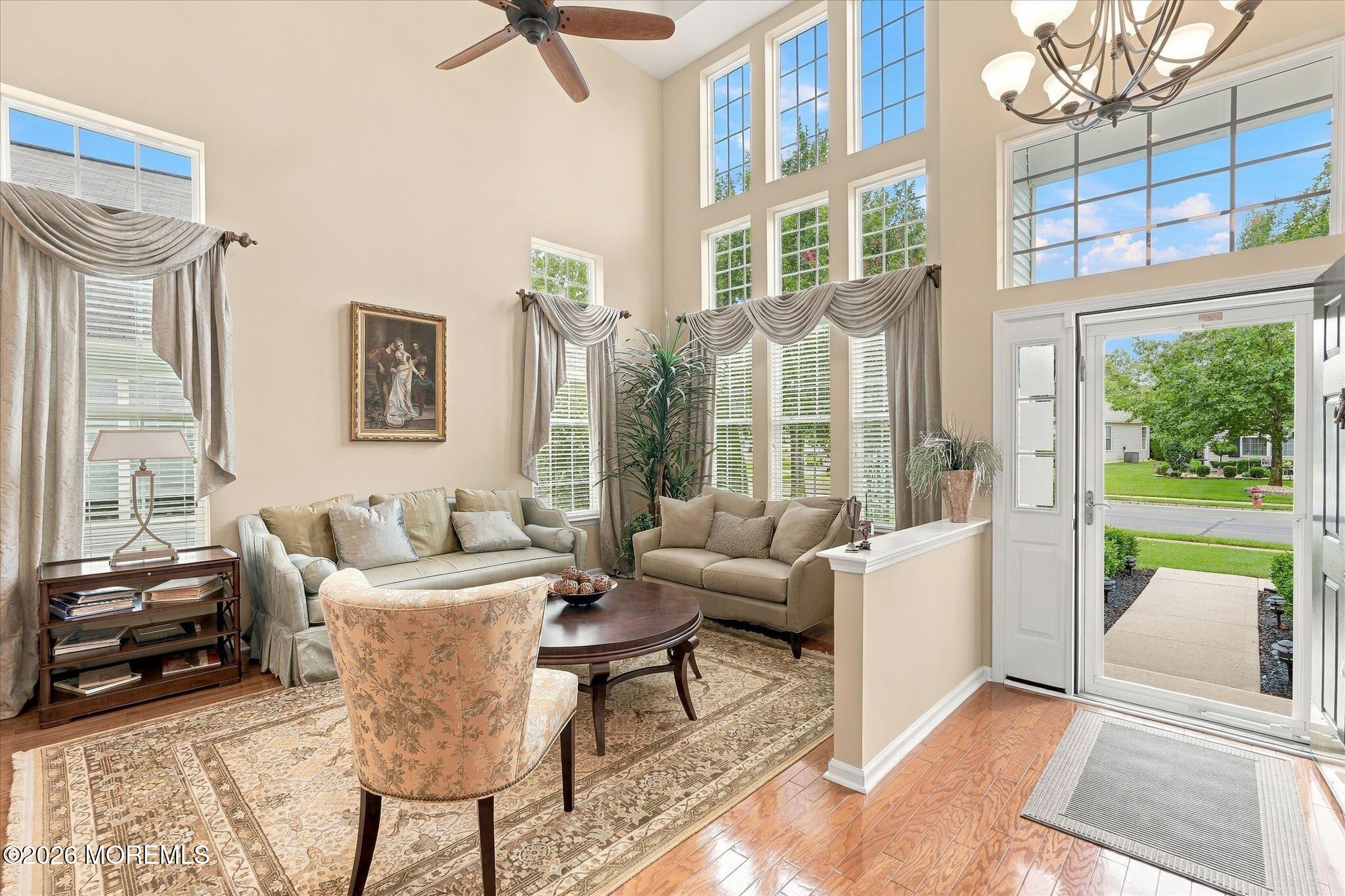 26 Pond View Circle Barnegat NJ 08005