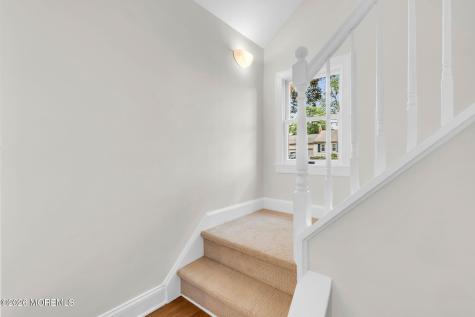 543 Harris Avenue Brielle NJ 08730