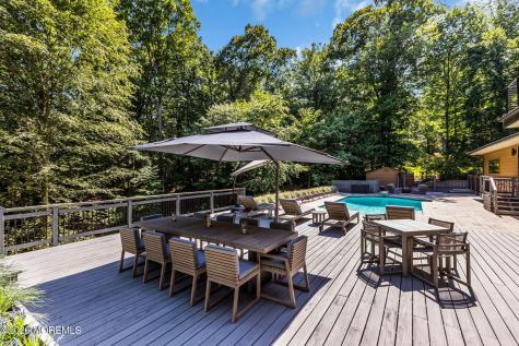 17 Hidden Hollow Terrace Holmdel NJ 07733