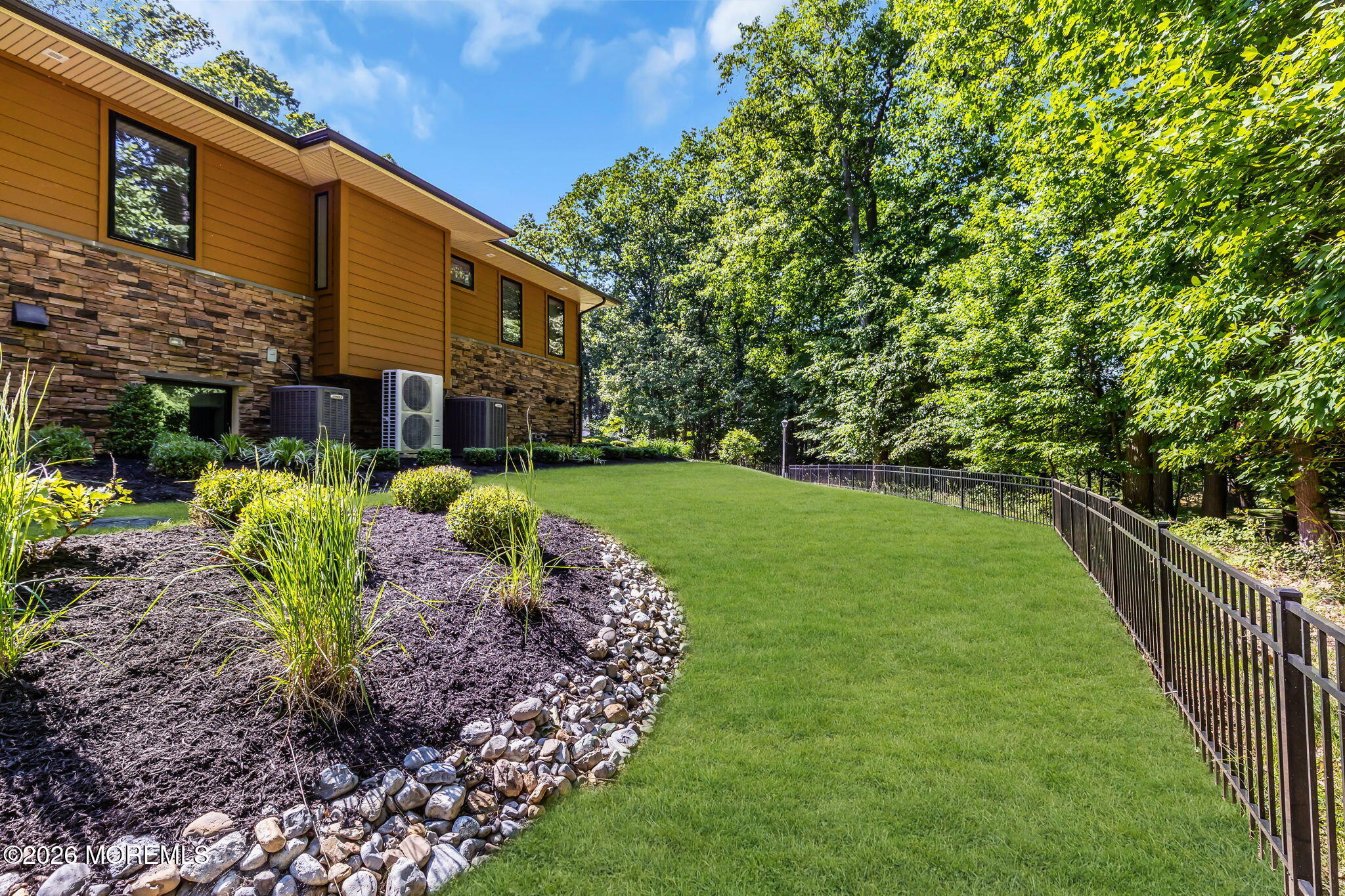 17 Hidden Hollow Terrace Holmdel NJ 07733