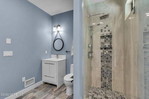 17 Hidden Hollow Terrace Holmdel NJ 07733