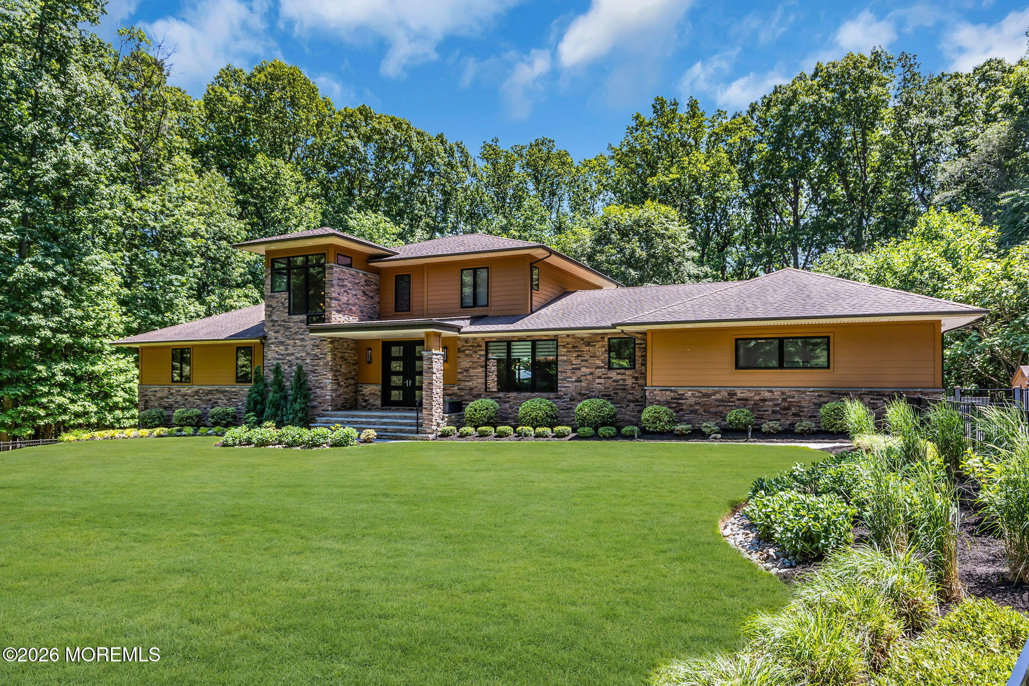 17 Hidden Hollow Terrace Holmdel NJ 07733