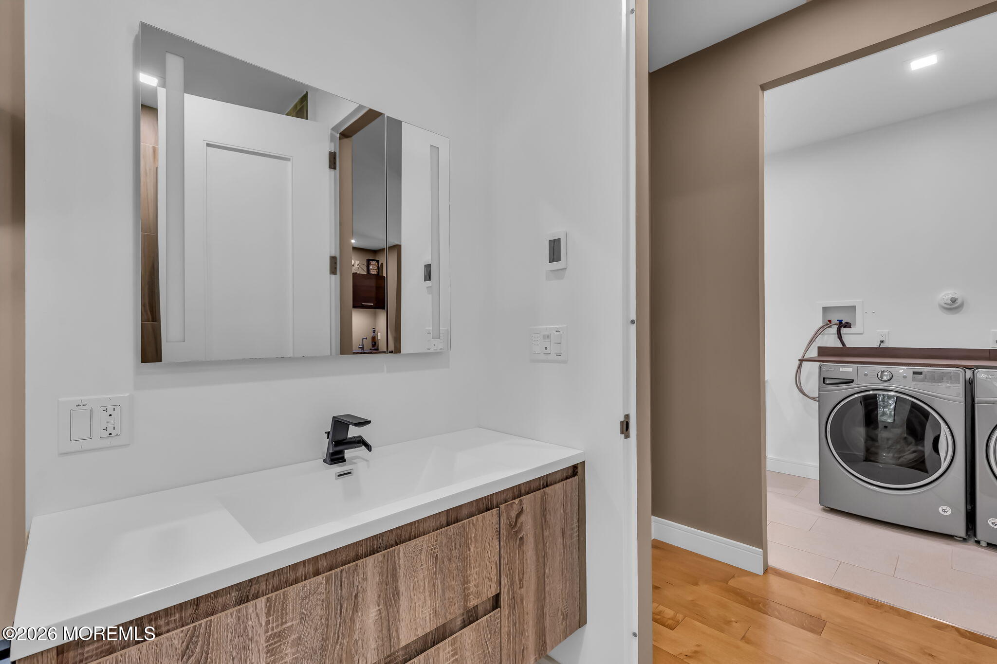 17 Hidden Hollow Terrace Holmdel NJ 07733