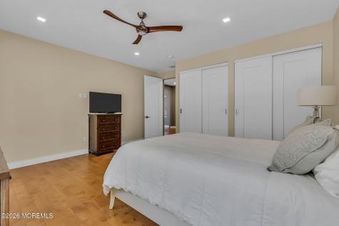17 Hidden Hollow Terrace Holmdel NJ 07733
