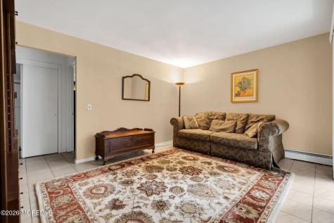 165 Old Post Road Edison NJ 08817