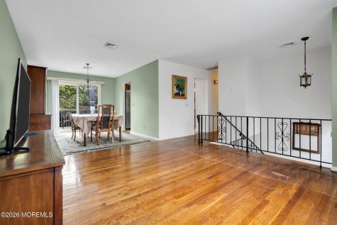 165 Old Post Road Edison NJ 08817