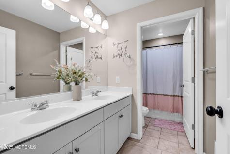 74 Bradshaw Drive Manahawkin NJ 08050