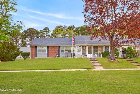 569A Sheffield Court Lakewood NJ 08701