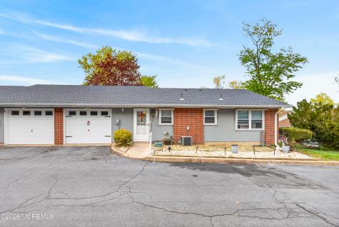 569A Sheffield Court Lakewood NJ 08701
