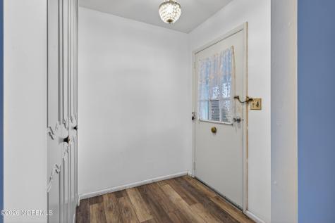569A Sheffield Court Lakewood NJ 08701