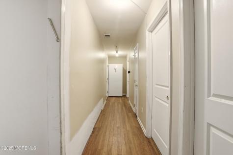 637 6th Street Lakewood NJ 08701