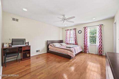 78 Henderson Road Kendall Park NJ 08824