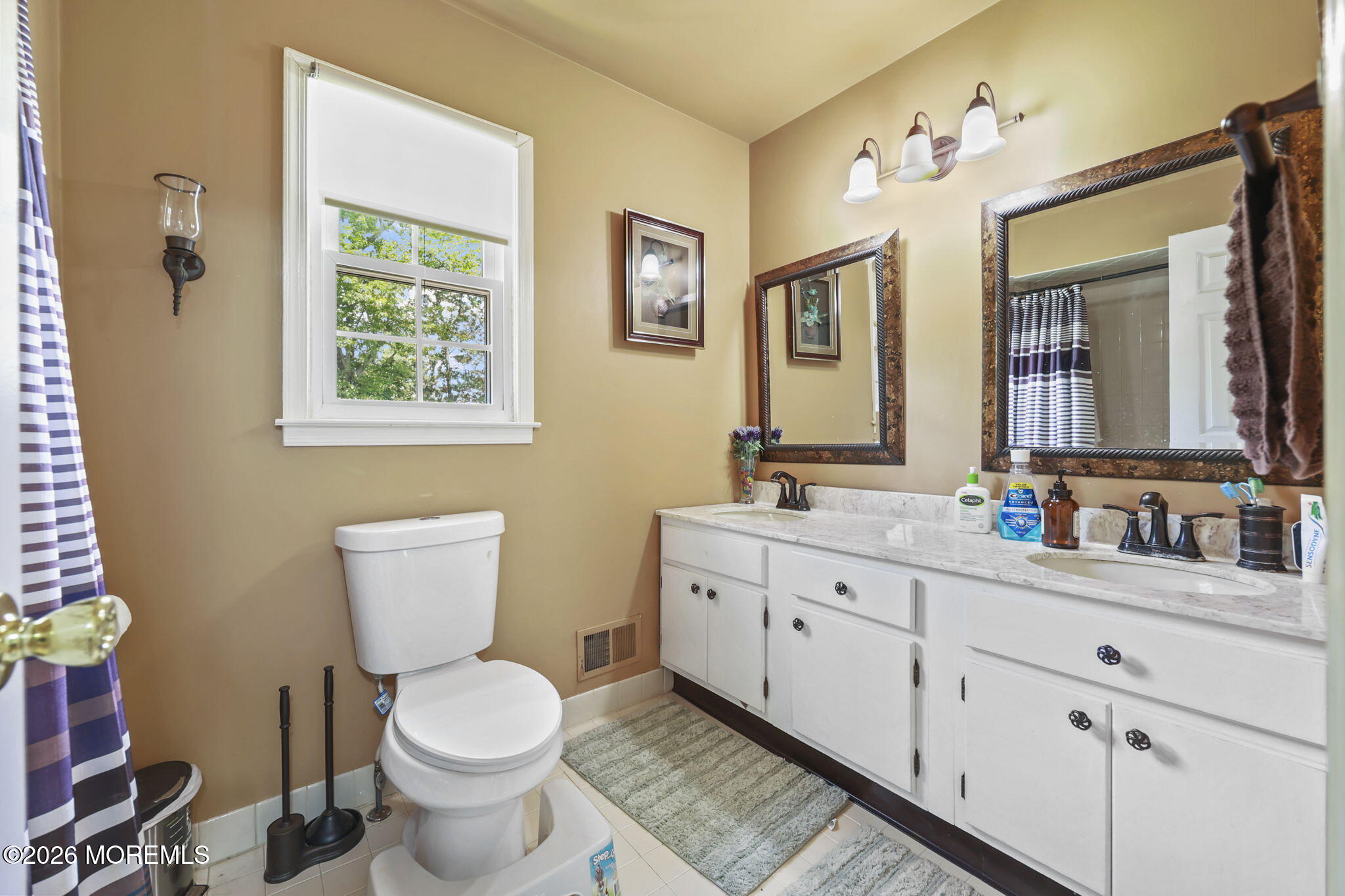 78 Henderson Road Kendall Park NJ 08824