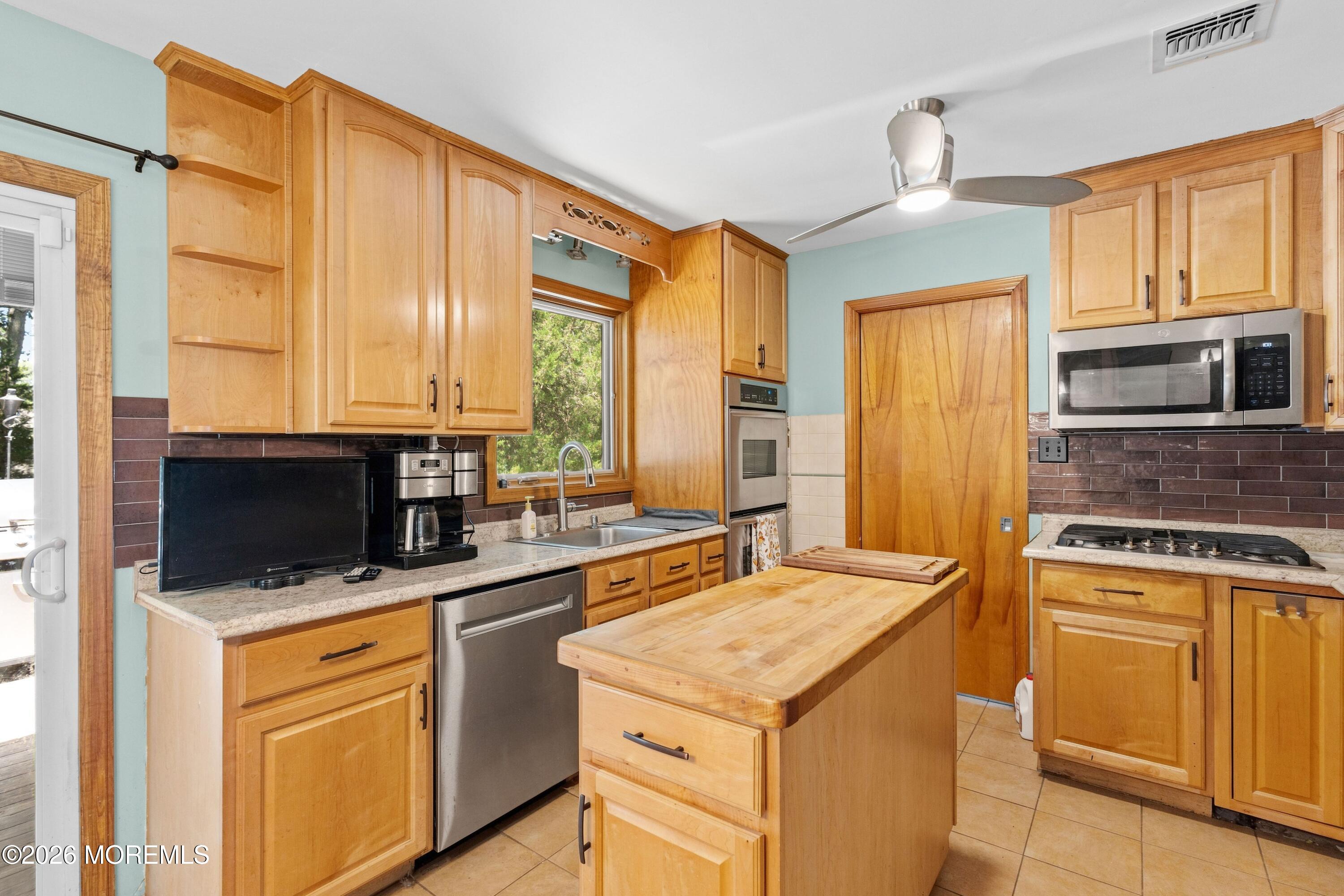 8 Riccis Drive Jackson NJ 08527