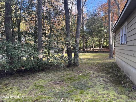 824 S Lake Drive Lakewood NJ 08701